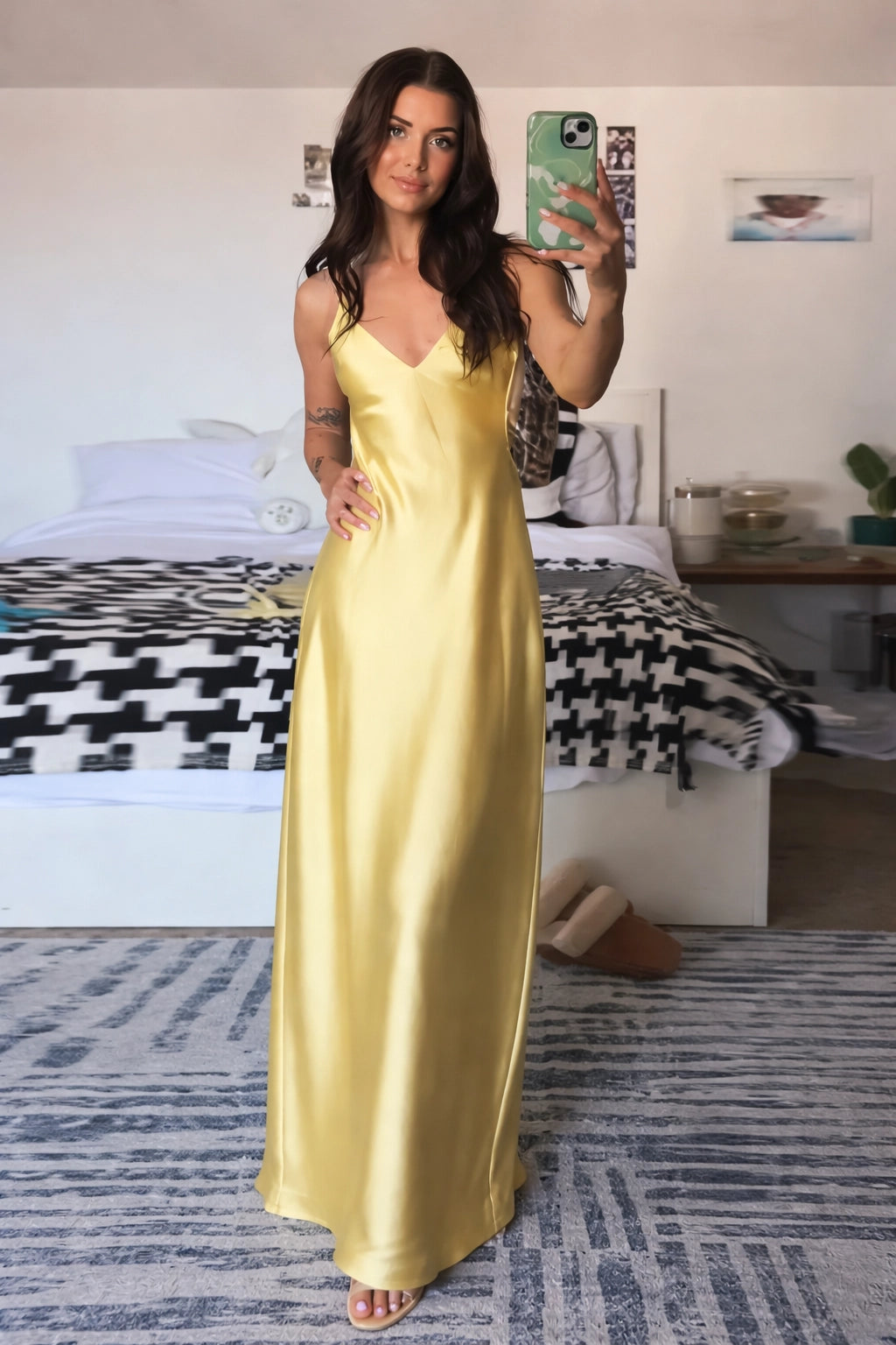 Solène Satin Backless Maxi