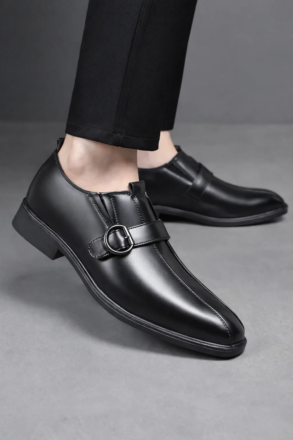 Sovereign Buckle Shoes