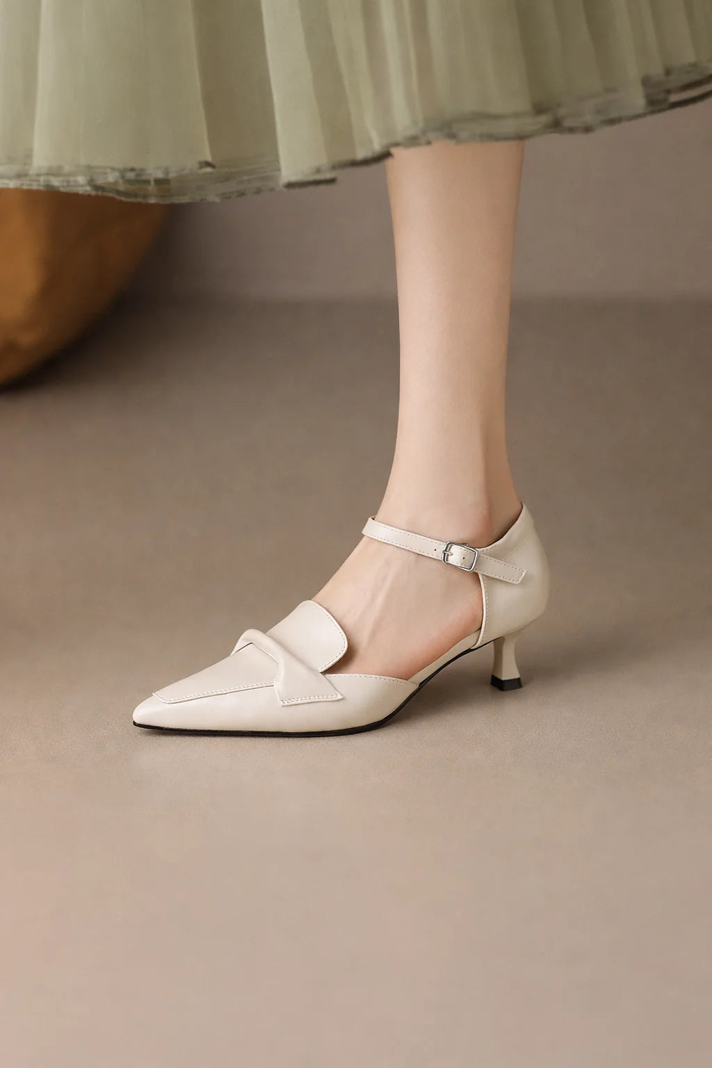 Cowhide Pointed Sandals