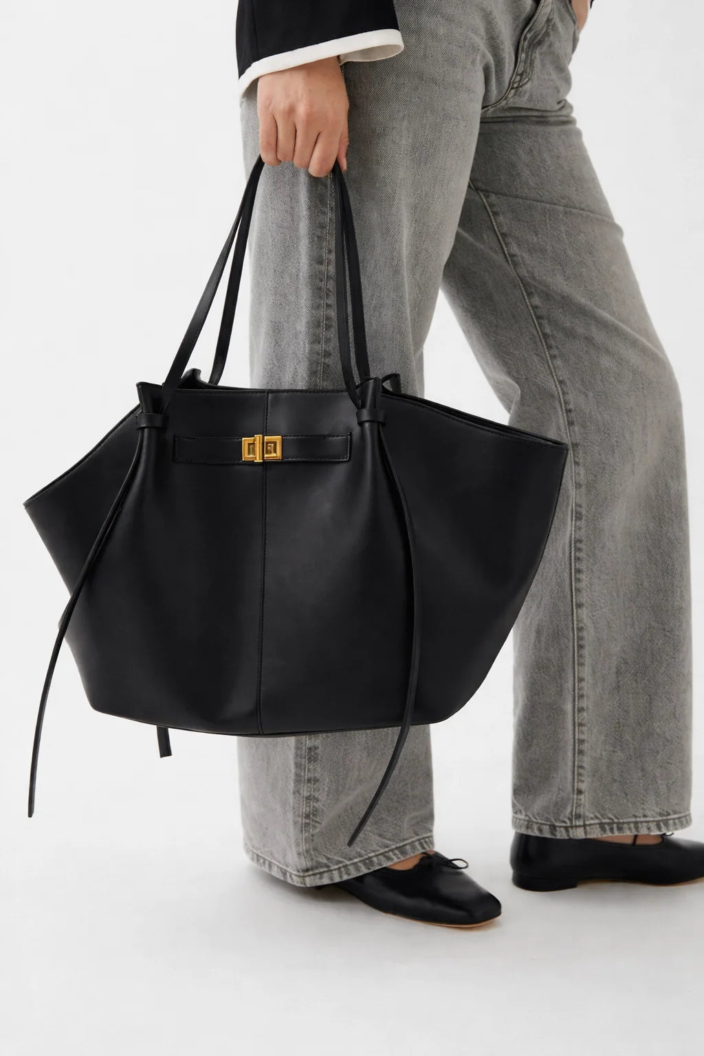 Trapeze Tote Bag
