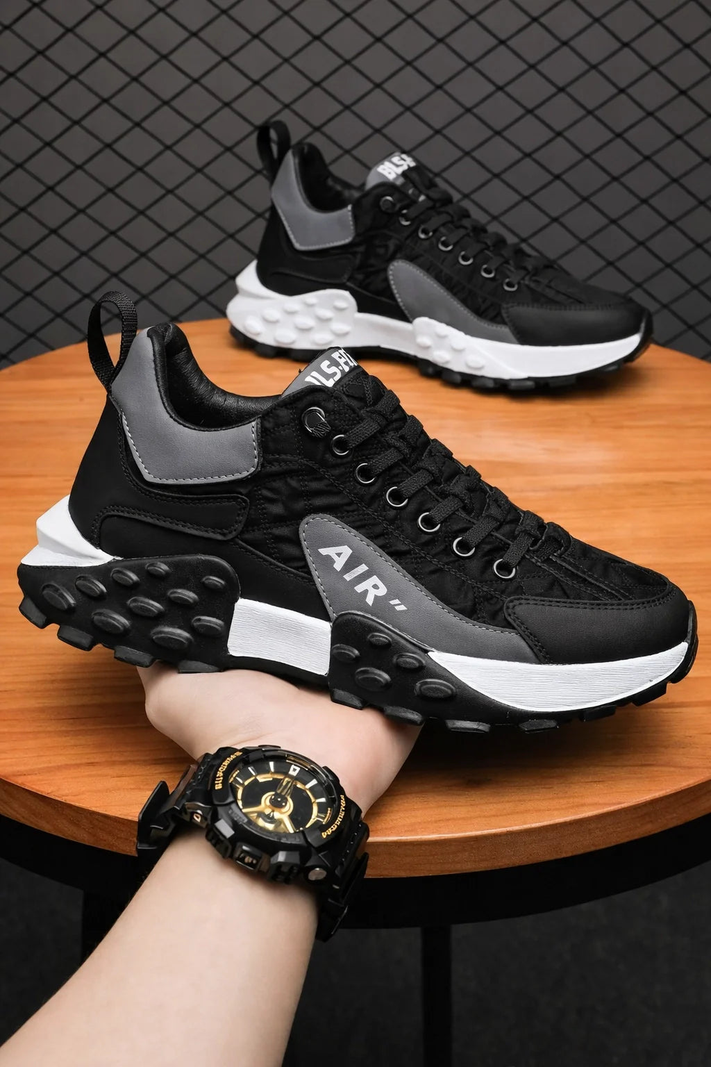 Urban Motion Sneakers