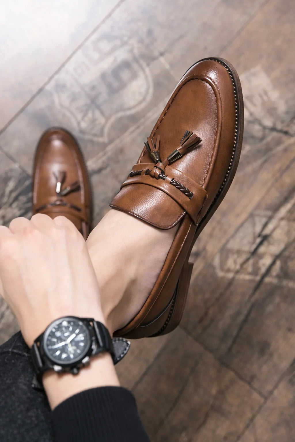 Milano Fringe Pointed Moccasins