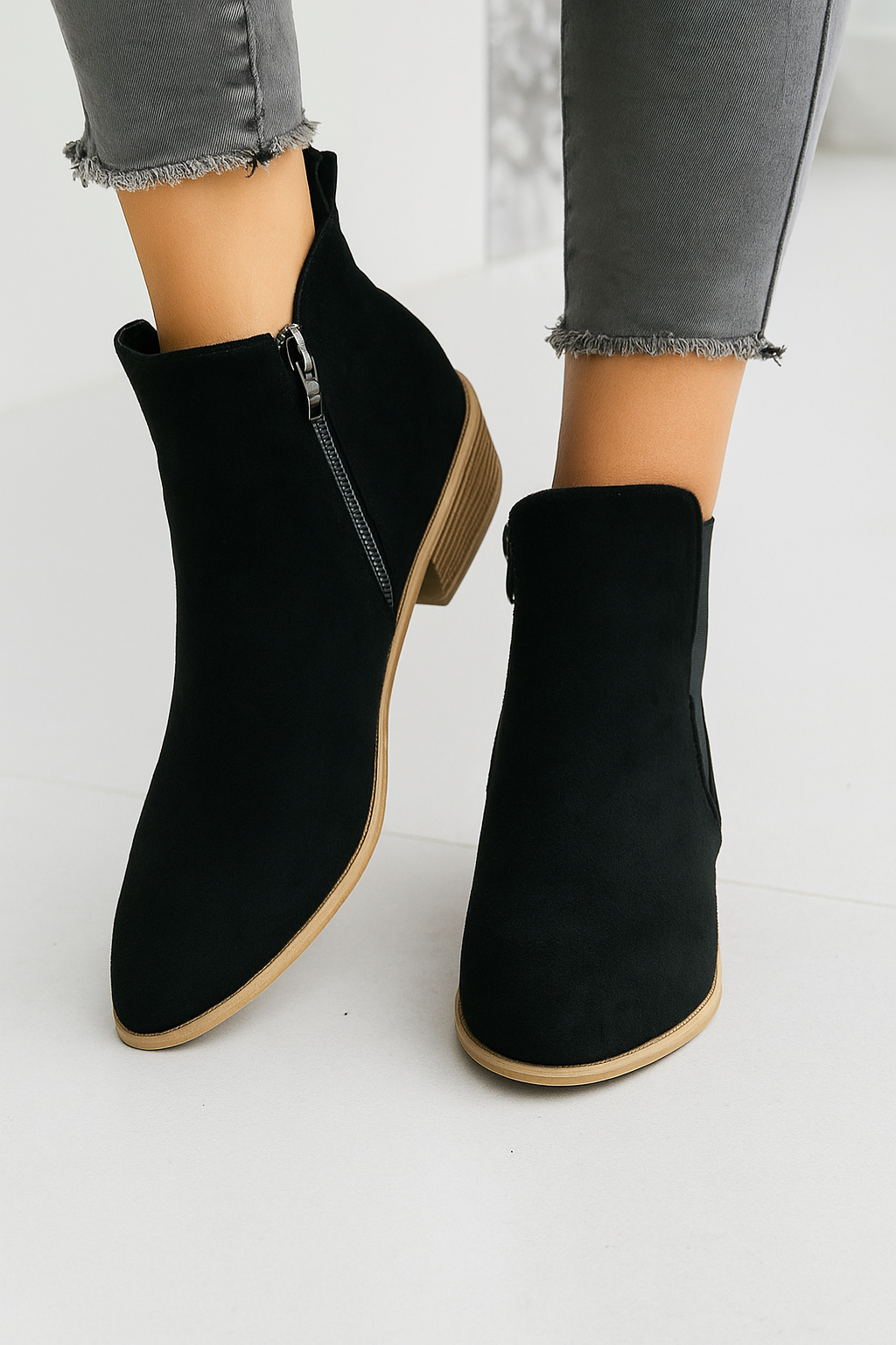 Vegan Suede Vila Boots